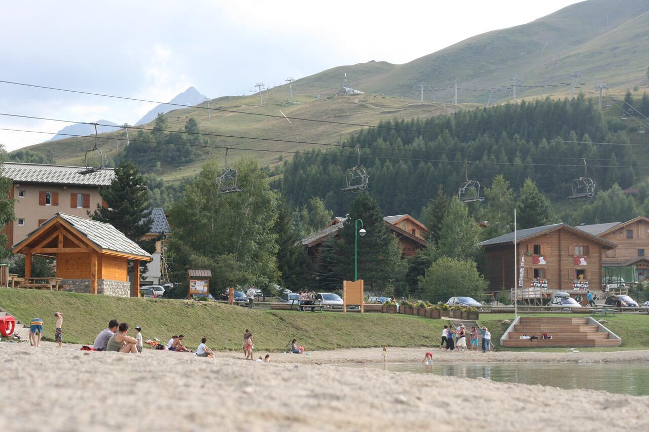 Vacanceole - Au Coeur Des Ours Aparthotel Les Deux Alpes Exterior foto